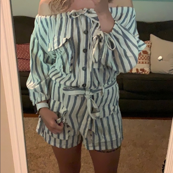 Romper - Picture 1 of 3